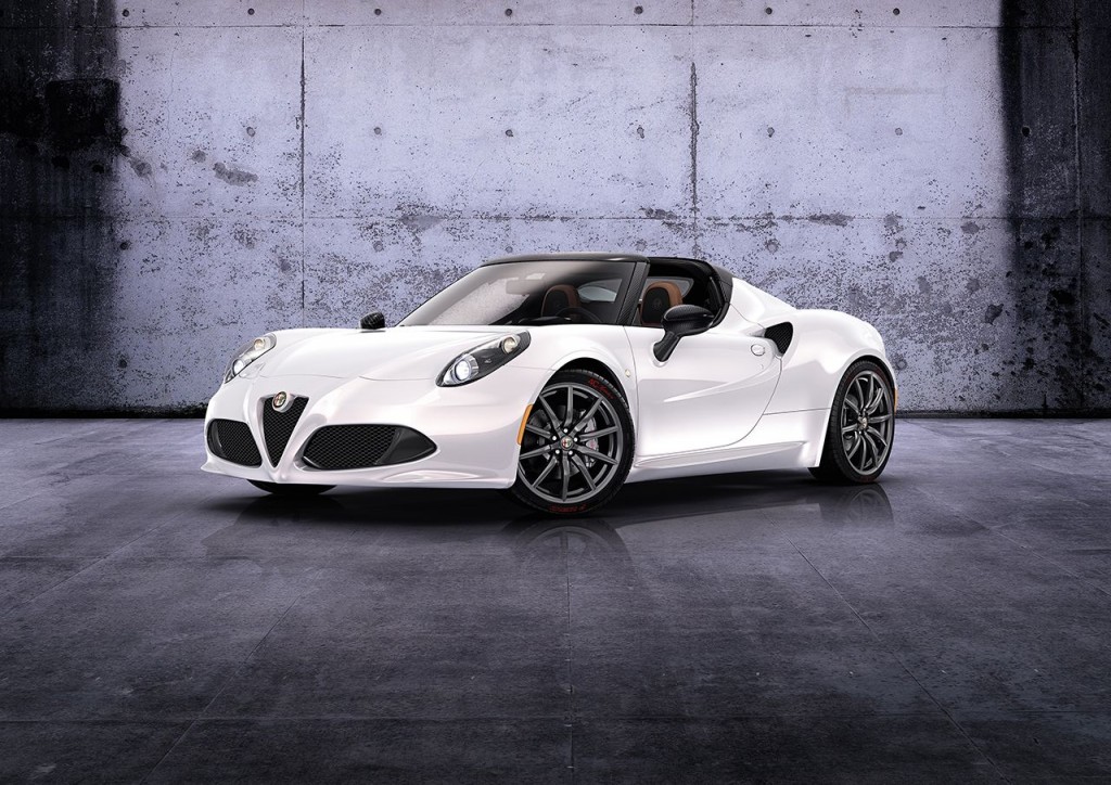 Alfa_Romeo_4C_Spider_1