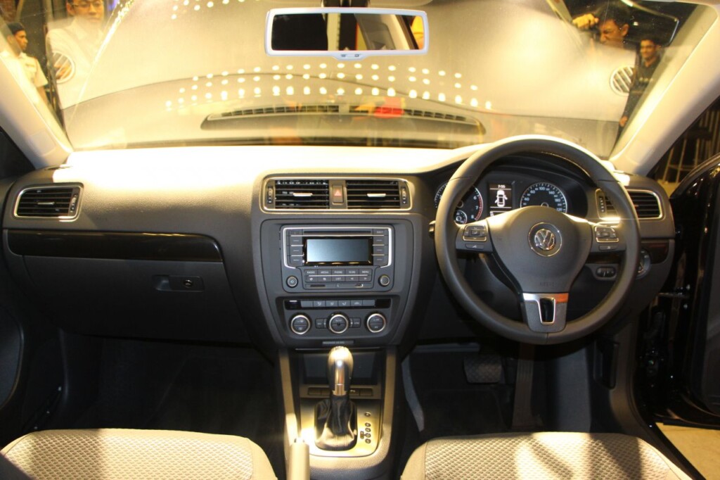 CKD VW Jetta official launch (8)