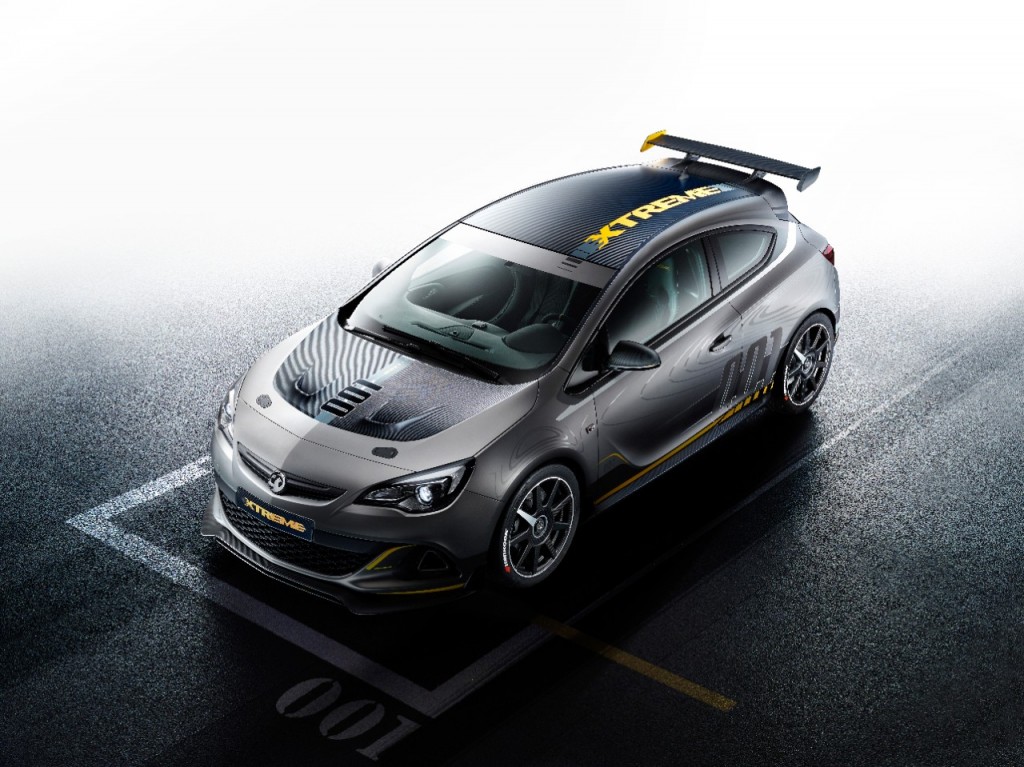 Vauxhall_Astra_VXR_Extreme-01