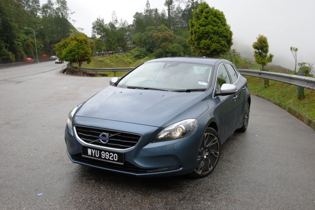 Volvo V40 Cross Country T5 (17)