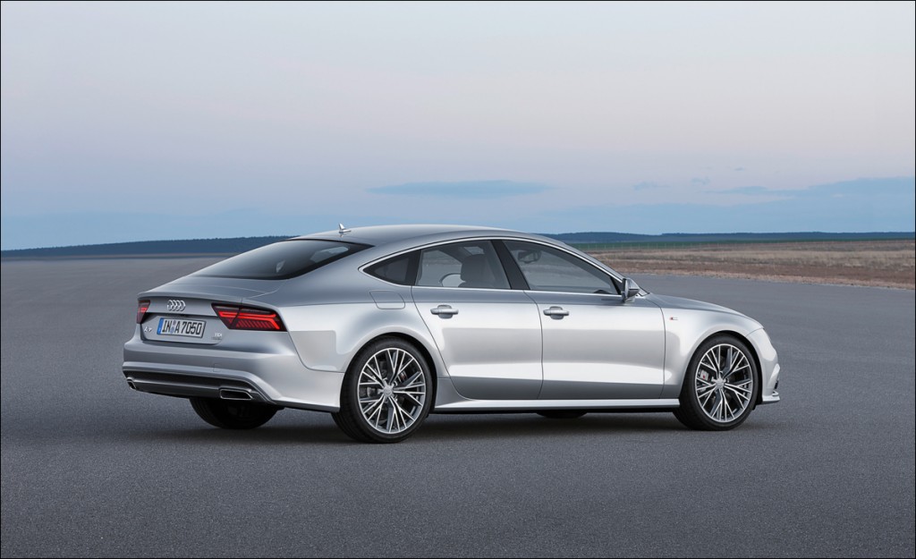 Audi_A7_Sportback-03