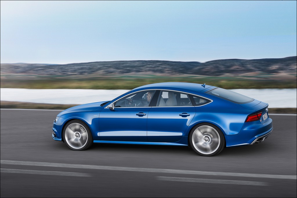 Audi_S7_Sportback-07