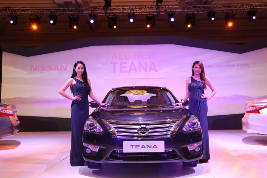 05_Launch _All-New Teana_w Model