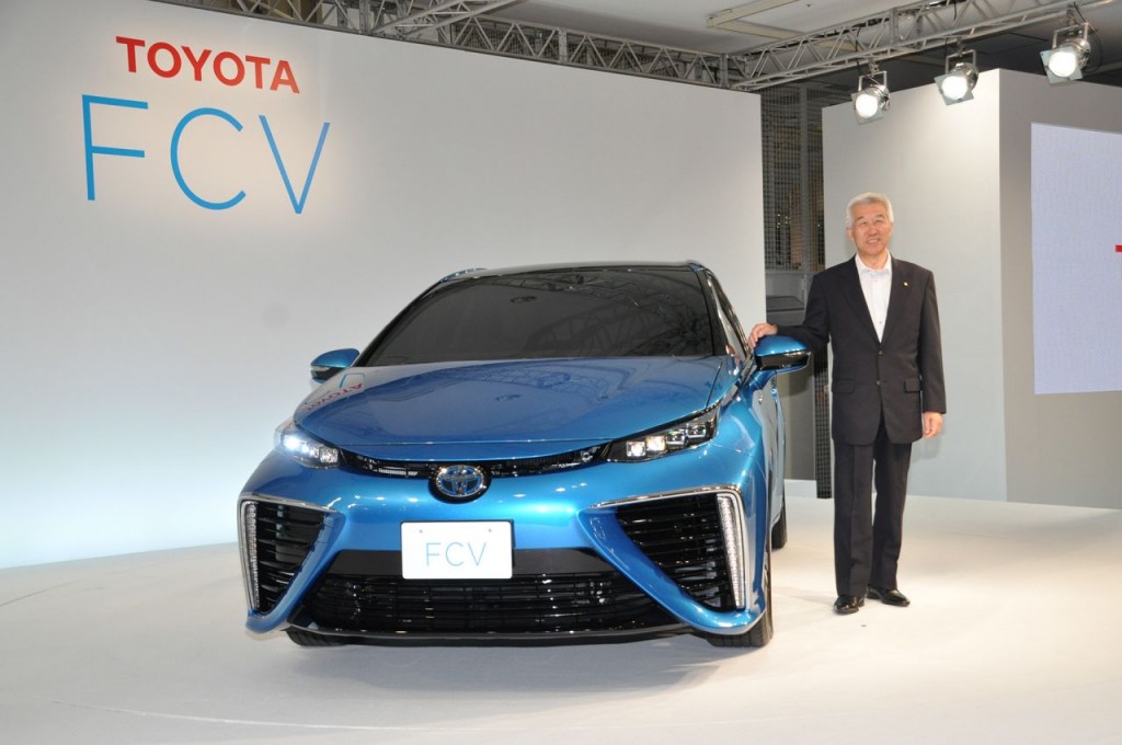 Toyota_FCV_02