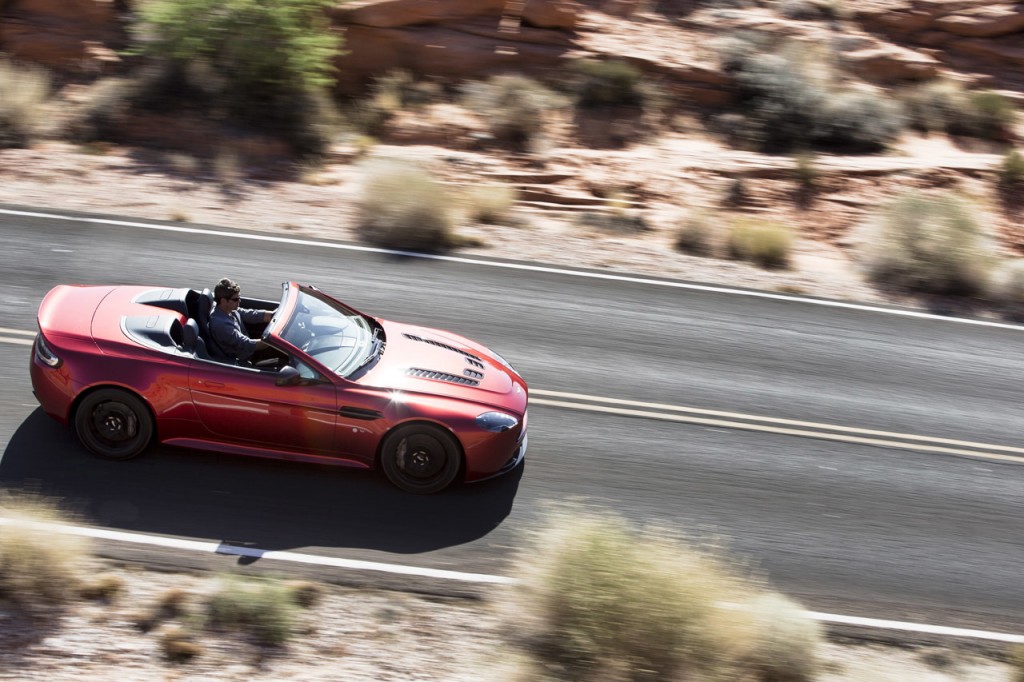 Aston Martin V12 Vantage S Roadster (2)