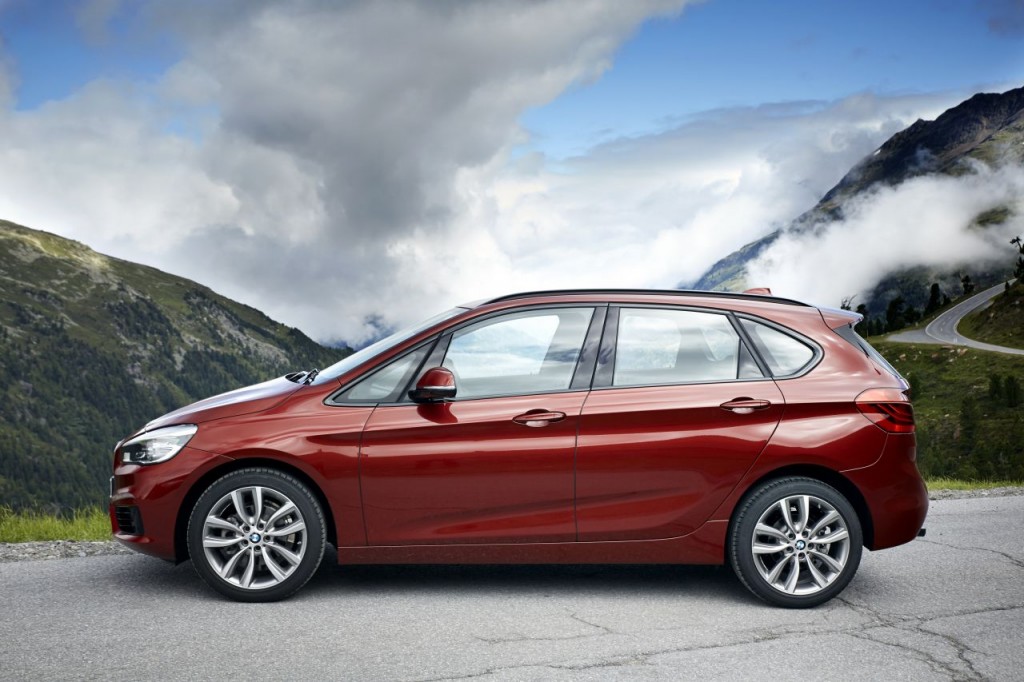 BMW 2 Series Active Tourer  (2)